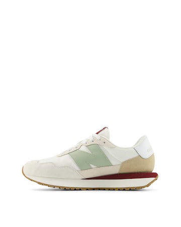 New Balance 237 Trainers