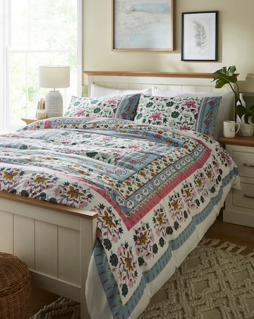 Julipa Jane Duvet Cover Set