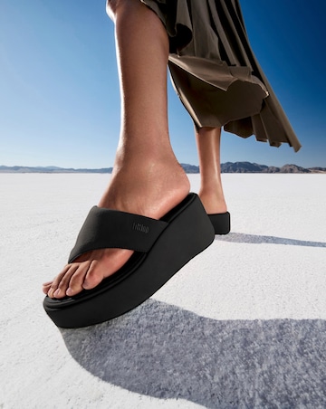 FitFlop Black Platforms Wedge Toe-Post Sandals - Standard Fit (D)