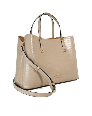 Dune Dorries Tote Bag