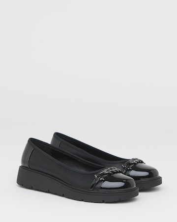 Heavenly Soles Soliel Low Wedge Ballerinas With Snaffle - Extra Wide Fit (EEE)