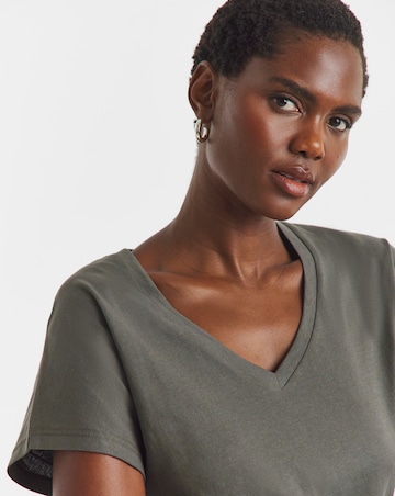 V-Neck Short Sleeve T-Shirt