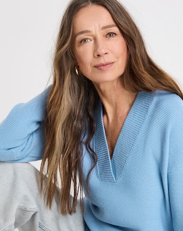 Blue V Neck Curved Hem Tunic