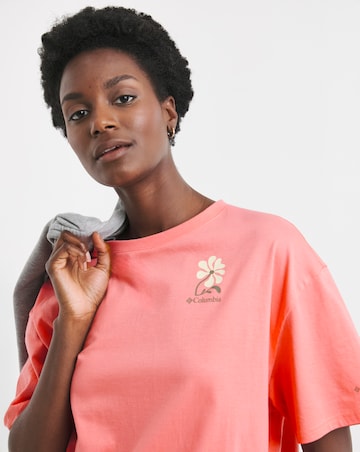 Columbia Rolling Bend Graphic Oversized T-Shirt