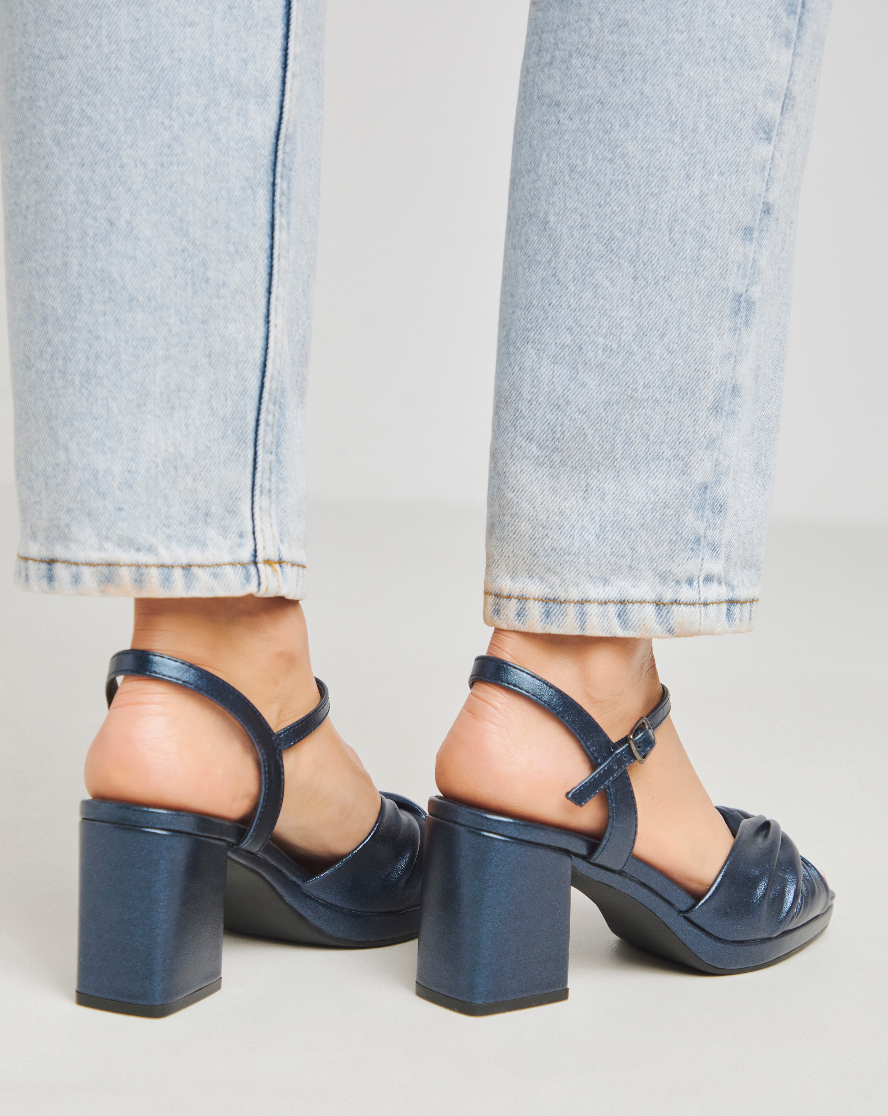 FOOT WORKS SANDALS 26㎝ Clovis Twist Flexible Sole Block Heeled Sandals - Extra Wide Fit