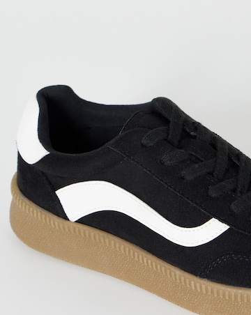 Courage Chunky Retro Trainer - Wide Fit (E)