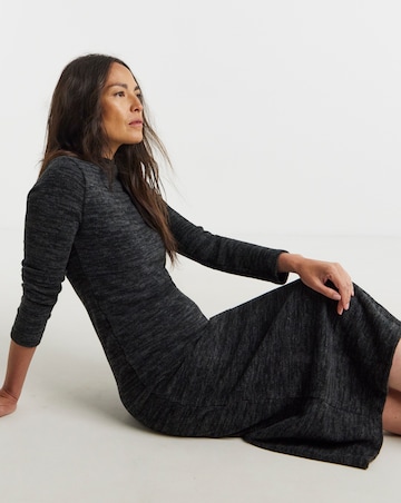 Rib Cut And Sew Slash Neck Dress