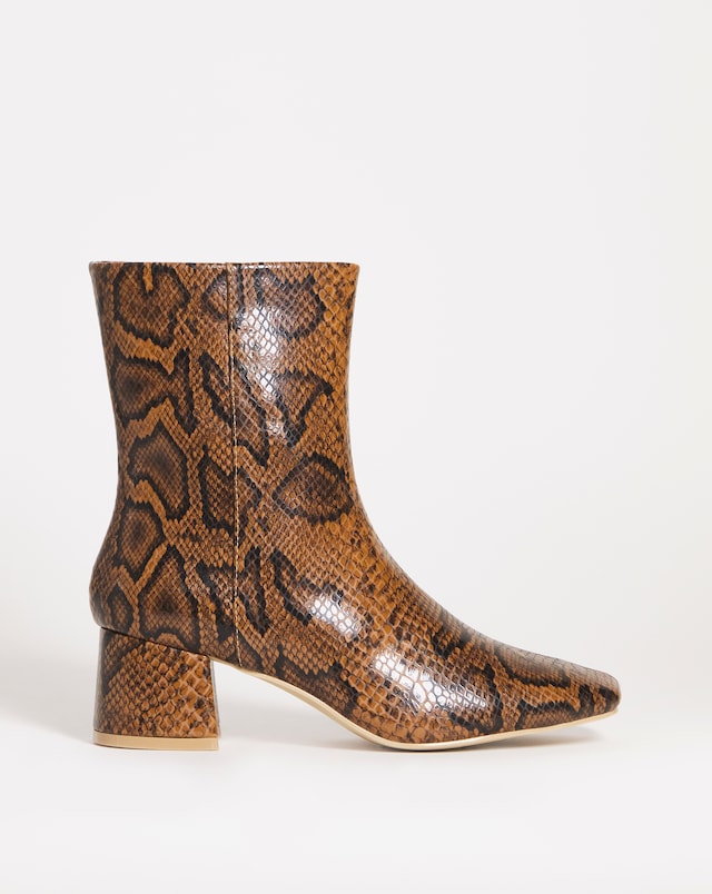 Block Heel Boot - Wide Fit (E)