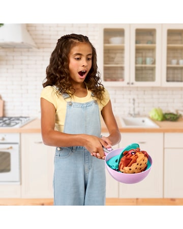 Cookeez Makery S2 Pancake Treatz Playset