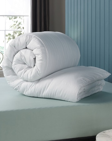 Downland Luxury Waffle 13.5 Tog Duvet