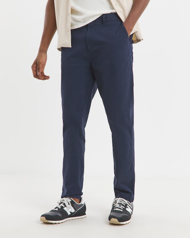 Slim Fit Chino