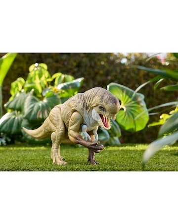 Jurassic World Rebirth Rumble 'n Rampage Dinosaur Action Figure Distortus Rex