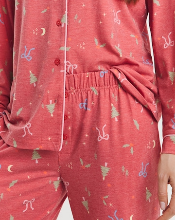 Pretty Lounge Vintage Christmas Print Revere Pyjama Set