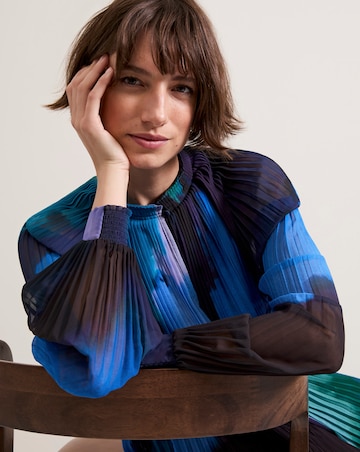 Phase Eight Pleat Abstract Blouse