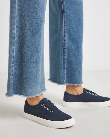 Polly Lace Up Deck Shoe - Extra Wide Fit (EEE)