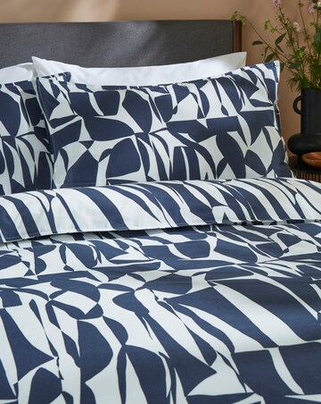 Gray & Osbourn No.7 Cotton Duvet Cover Set