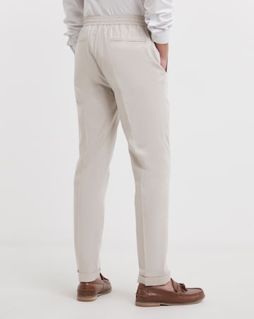 Tailored Elasticated Tapered Trouser