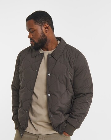 Onion Quilt Smart Bomber Jacket