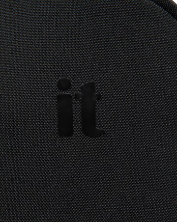 IT Luggage Flyrite Trolley Bag