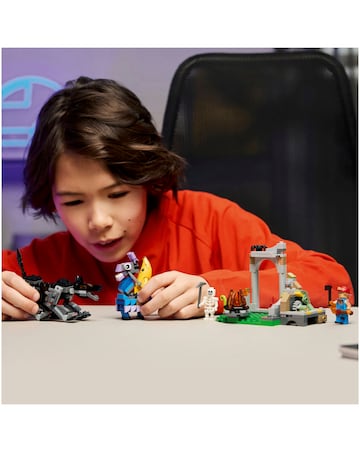 LEGO Fortnite Peely & Sparkplug's Camp Building Set with Game Figures 77075