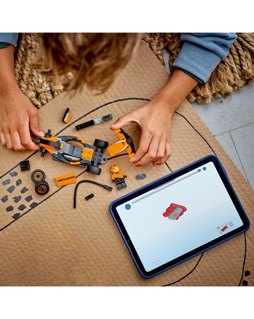 LEGO City F1 Driver with McLaren Race Car Toy Playset 60442