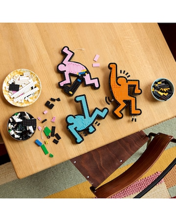 LEGO Art Keith Haring Dancing Figures Living Room Decor and Building Set 31216