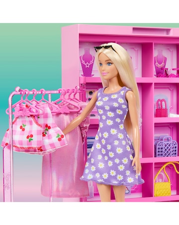 Barbie Dream Closet Doll, Playset and Accessories