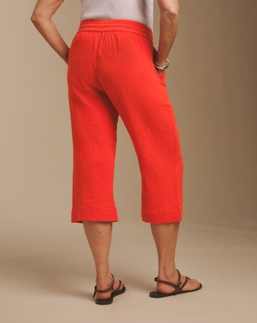 Julipa Cotton Double Cloth Crop Trousers