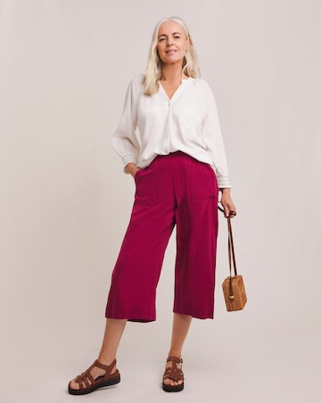 Julipa Cropped Pure Cotton Textured Trousers