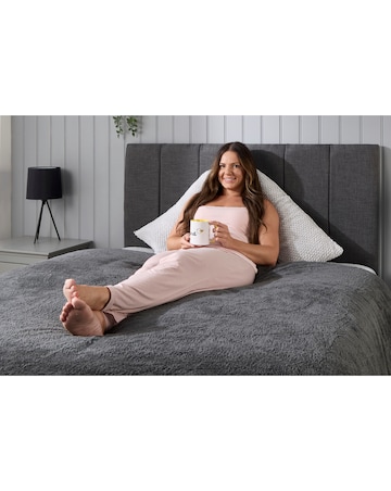 Waffle Fleece V-Shaped Cushion