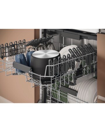 Hotpoint HD7FHP33UK Full Size Dishwasher - 14 Place Settings - White + Install
