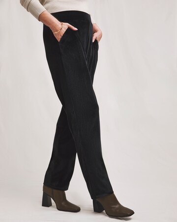 Julipa Velour Tapered Trouser