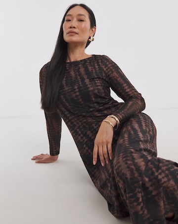 Mesh Seam Detail Care Free Dress