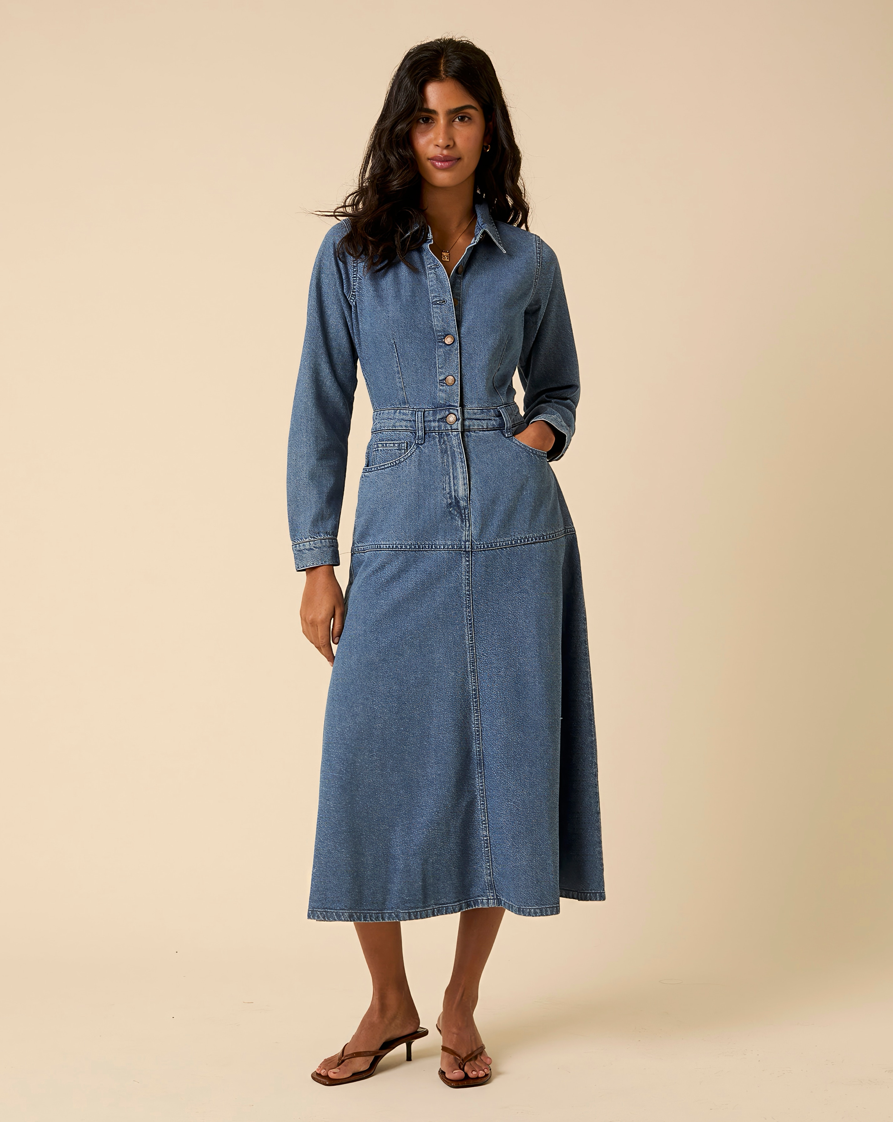 オフショルダーキャミワンピースNicole Denim Midi Dress オフショルダーキャミワンピースNicole Denim Midi Dress