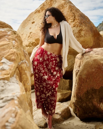 Simply Be Red Print Spun Viscose Wrap Midaxi Skirt