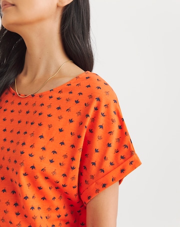 Julipa Turn Back T-Shirt