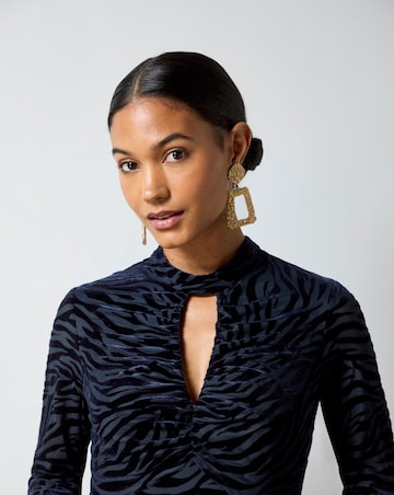 Ro&Zo Zara Navy Zebra Burnout Keyhole Front Dress