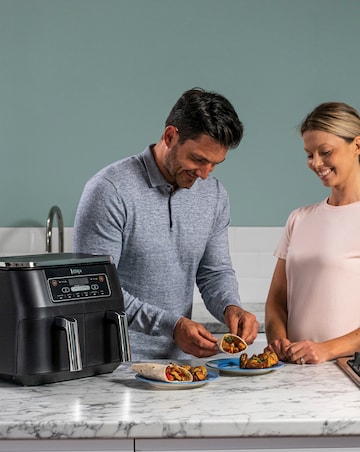 Ninja Foodi Dual Zone 7.6L Air Fryer AF300UK