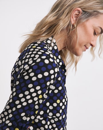 Womens Dipped Back Shirt - Spot Print