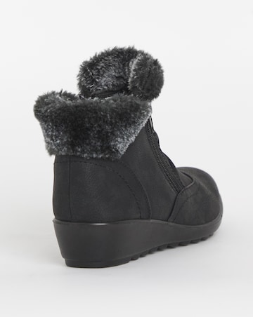 Cushion Walk Zip Fur Ankle Boot E Fit
