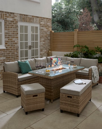 Valencia Corner Dining Set With Firepit Table