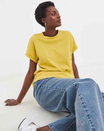 Dobby Textured Curved Hem