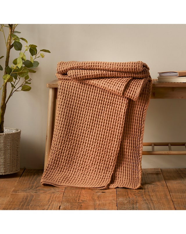 Pineapple Elephant Jaipur Waffle Cotton Throw