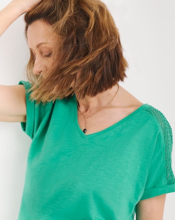Green V Neck Lace Insert T-shirt