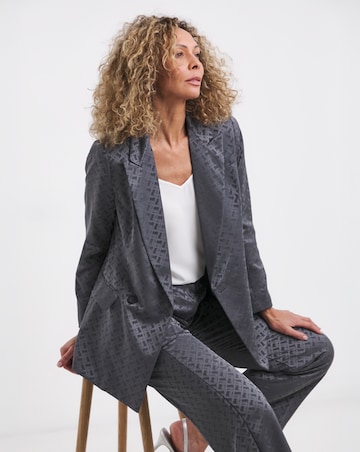 Geo Jaquard Satin DB Blazer