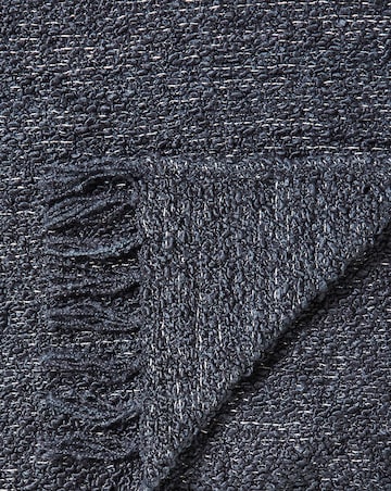 Gray and Osbourn No.2 Throw