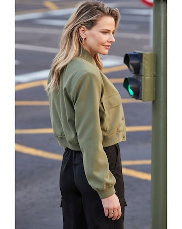 Sosandar Utility Pocket Bomber