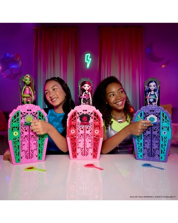 Monster High Skulltimate Secrets Twyla Doll