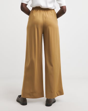 Pull On Wide Leg Zip Detail Trousers