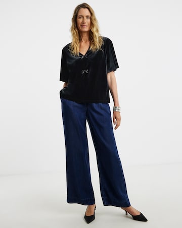 Velvet Bow Front Angel Sleeve Top